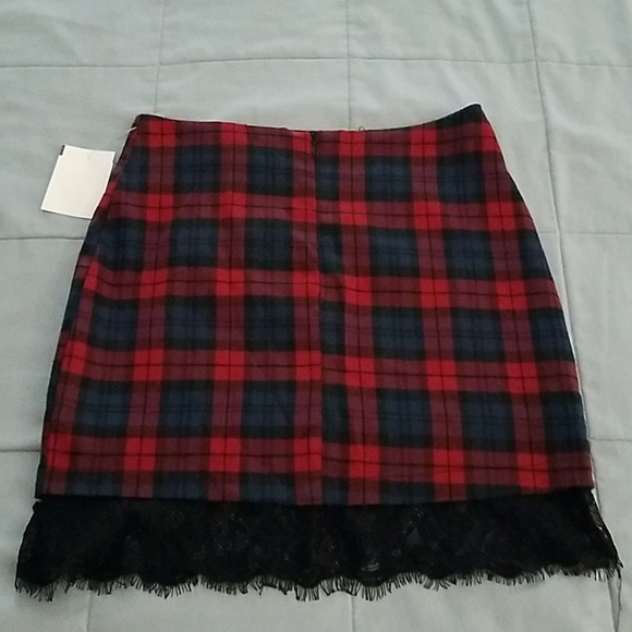 VVNVVN RED PLAID ZIPPER SKIRT.SIZE XS - Picture 3 of 8